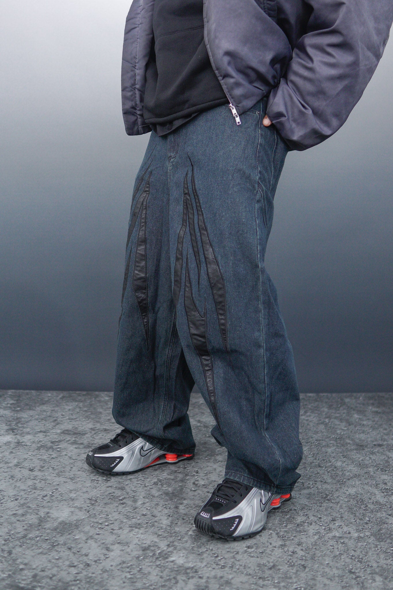 WBI 24SS EPD-02 / WBI Leather logo patchwork denim pants