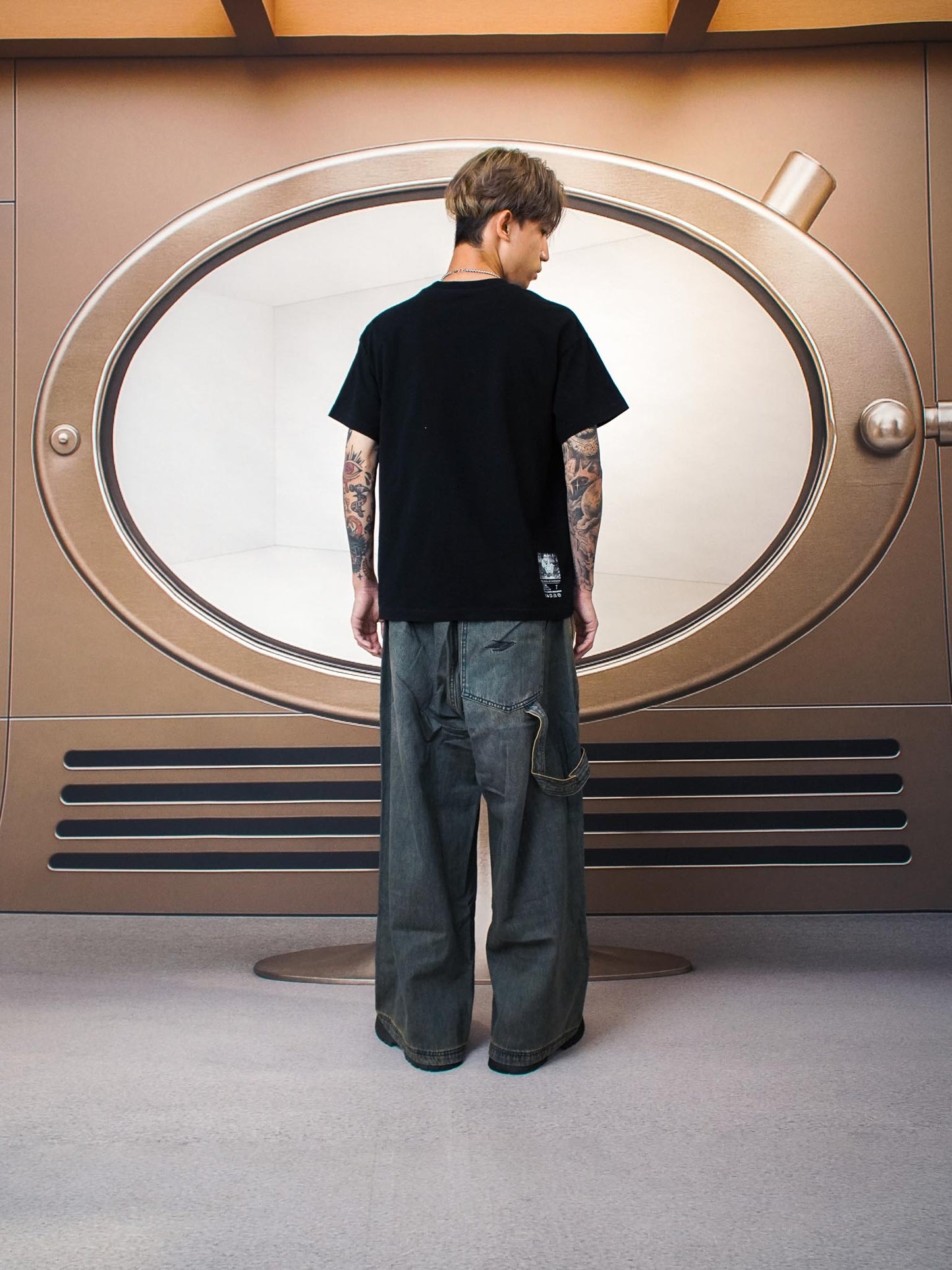 WBI 25SS EXO-判 / WBI E.X.O Rogue Mark TEE EXO-01