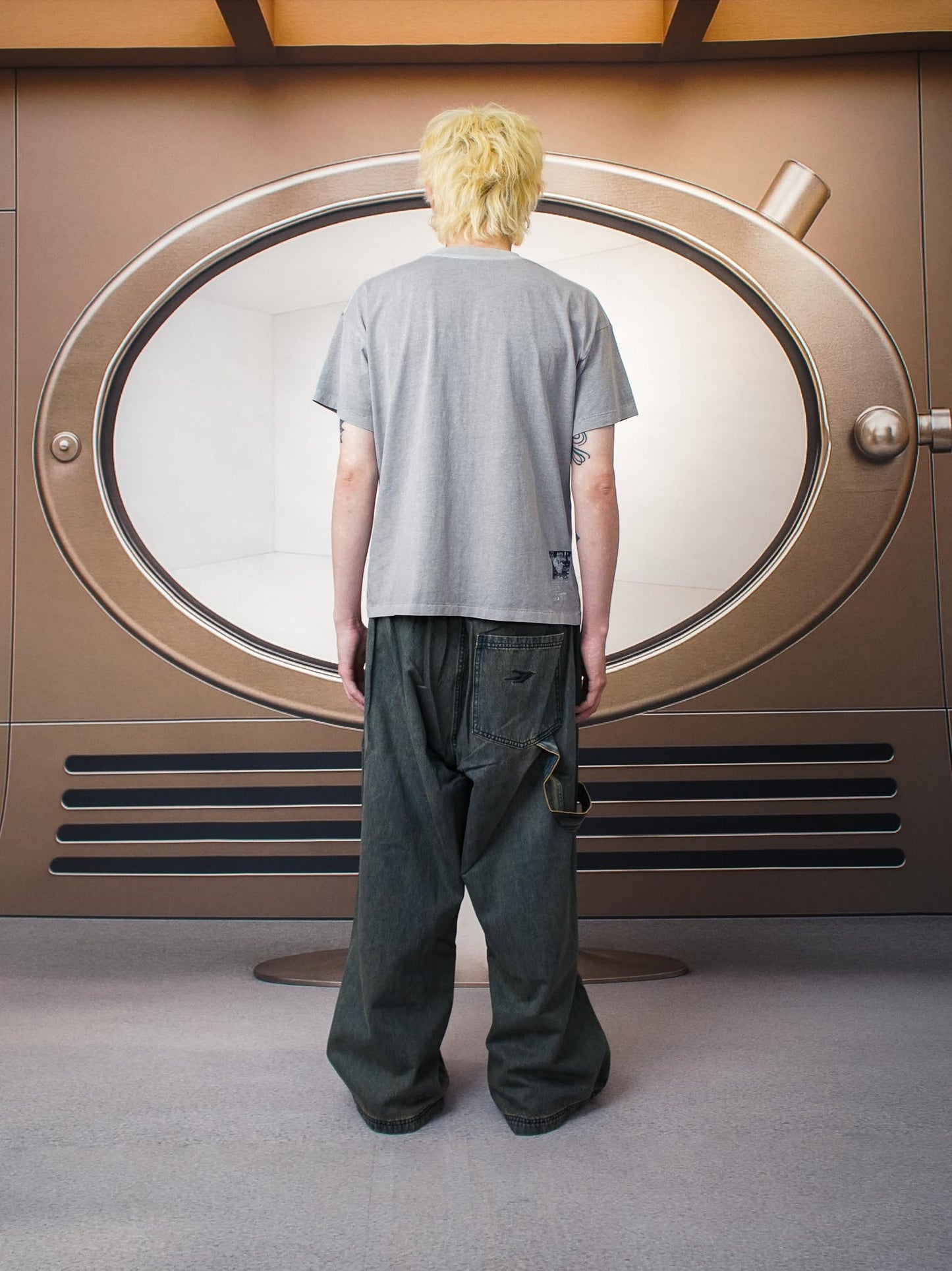 WBI 25SS EXO-判 / WBI E.X.O Rogue Mark TEE EXO-01