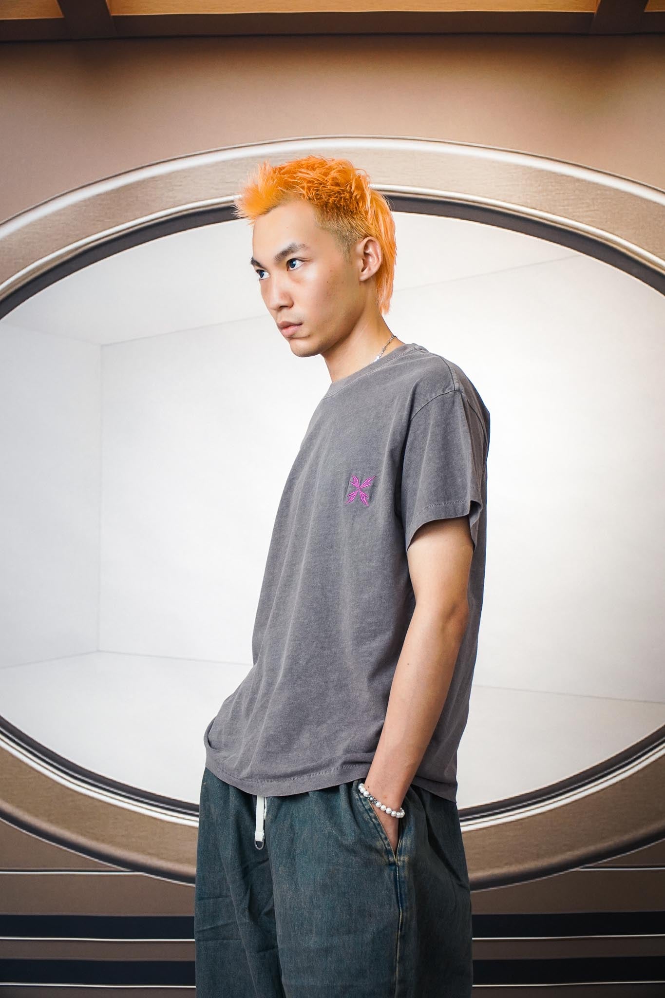 WBI 25SS EXO-判 / WBI E.X.O Rogue Mark TEE EXO-01