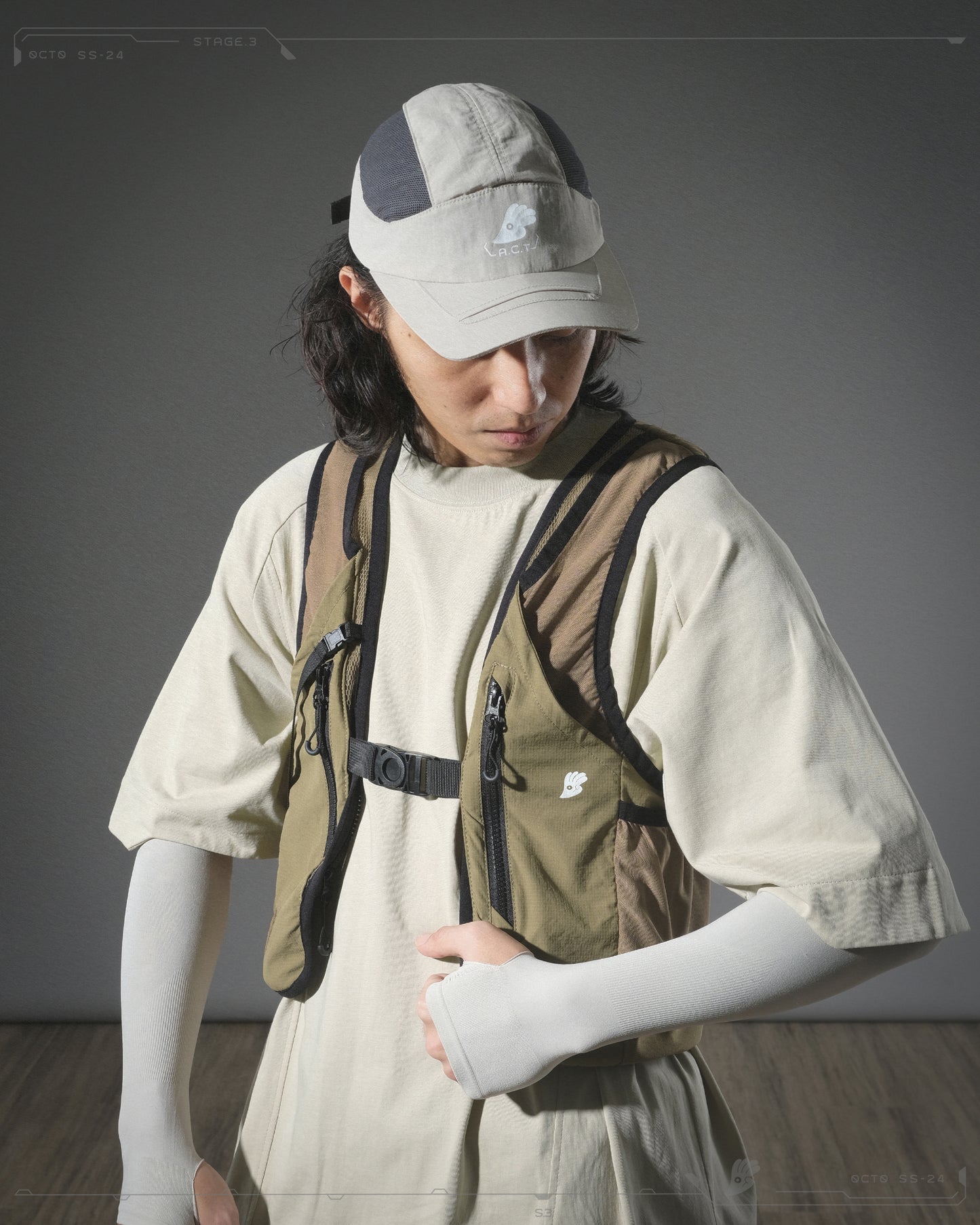 S24-O-03 Maneuverable Mighty Form Vest