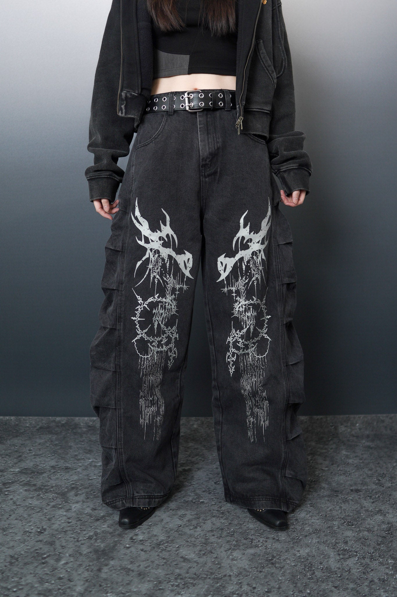 WBI 24SS EPD-01&nbsp; / WBI&nbsp; Black Denim Scimitar Spinal Pants