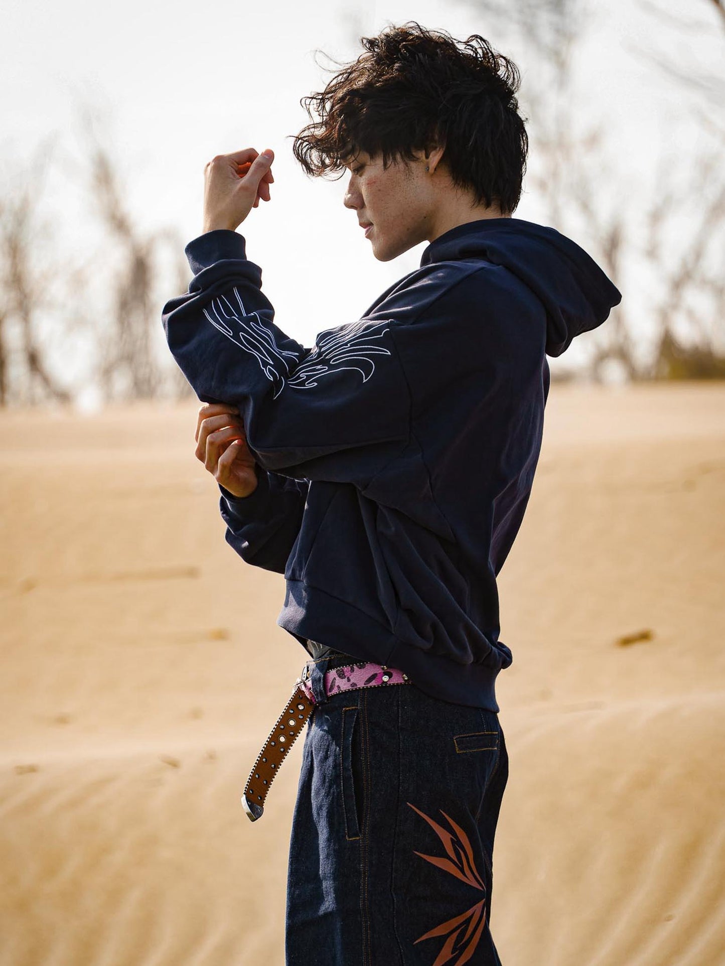 WBI 26AW DUSTLINE / UND-04 刺繡帽衫